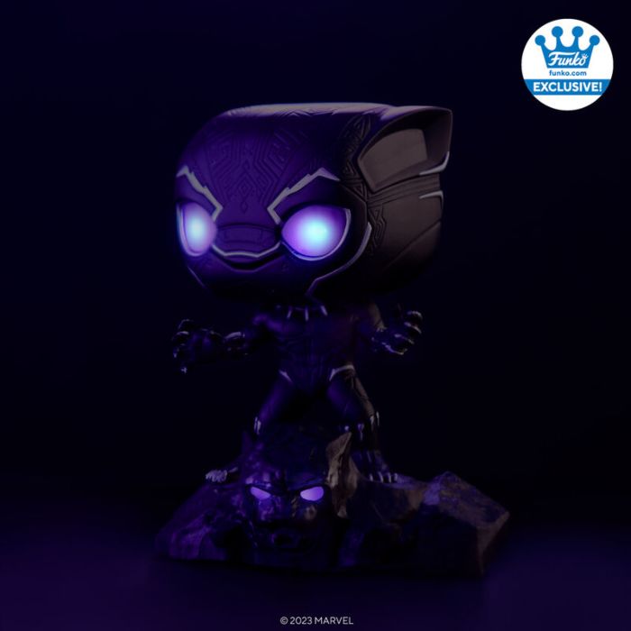 Funko Pop! Black Panther (2018) - Black Panther Pop! Vinyl Figure with Lights & Sounds